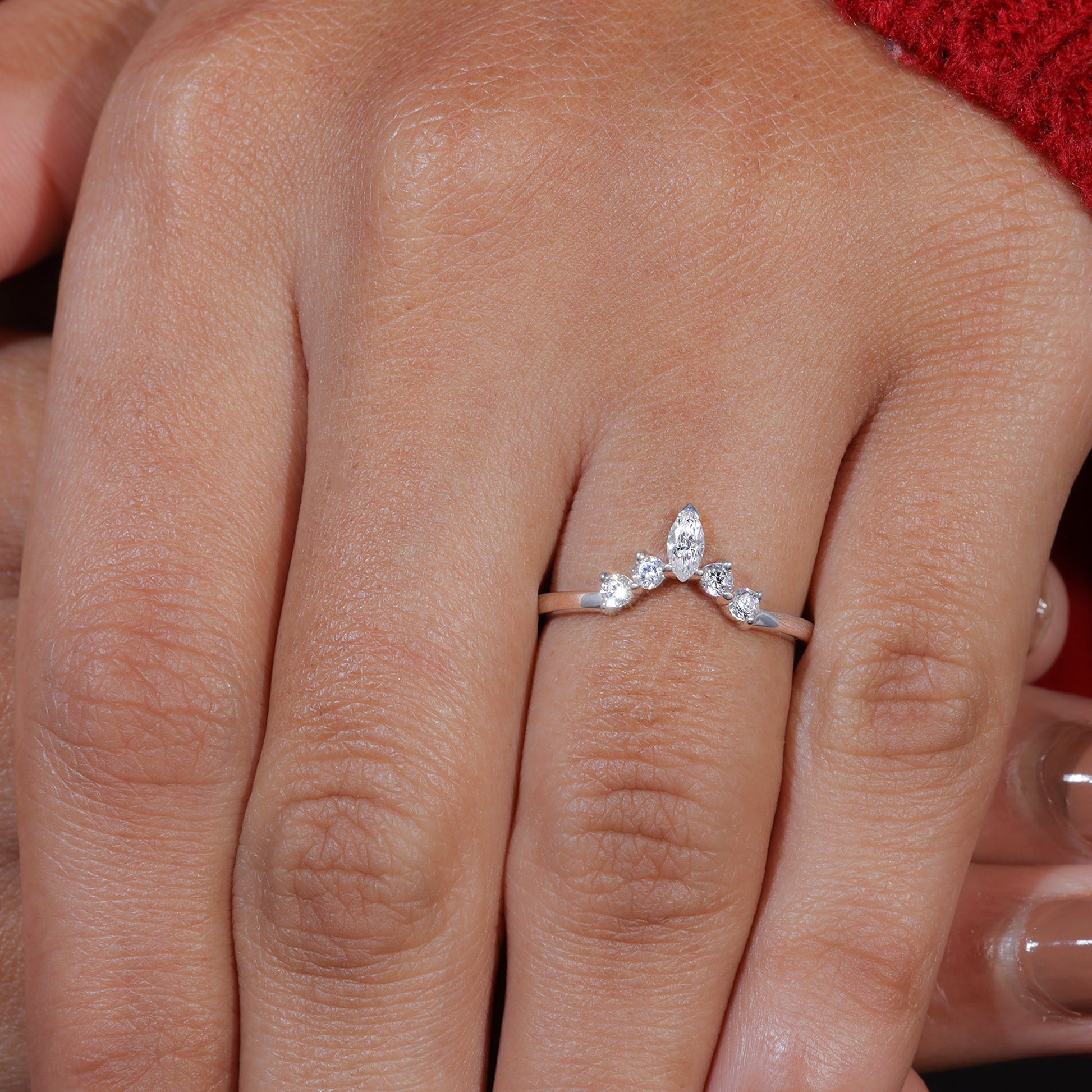 Round & Marquise Moissanite Set Curved Vintage Wedding band