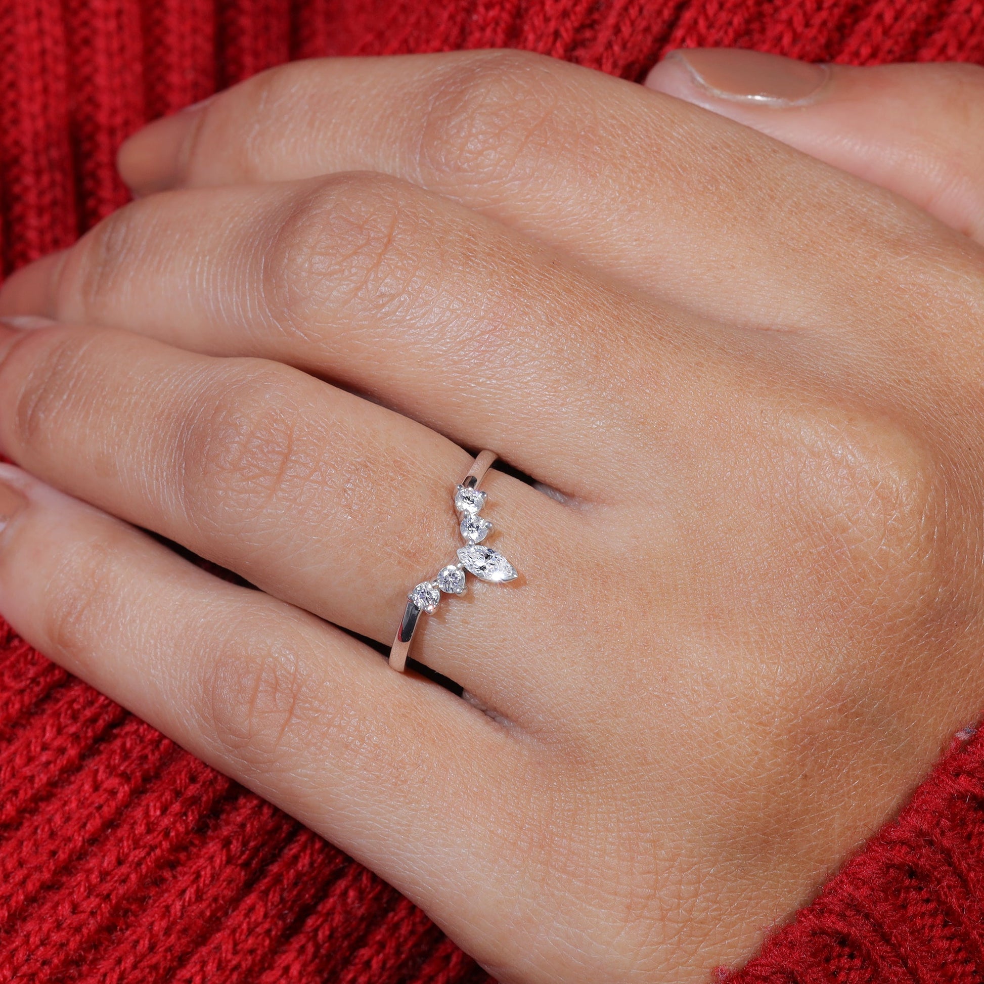 Round & Marquise Moissanite Set Curved Vintage Wedding band