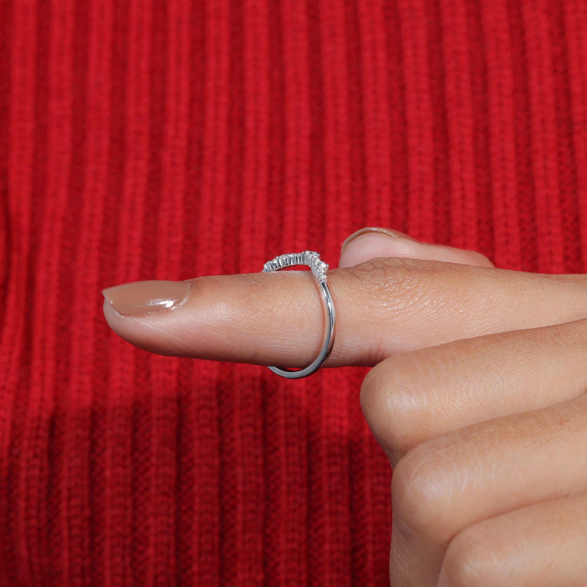 Vintage V Shape Wedding Band