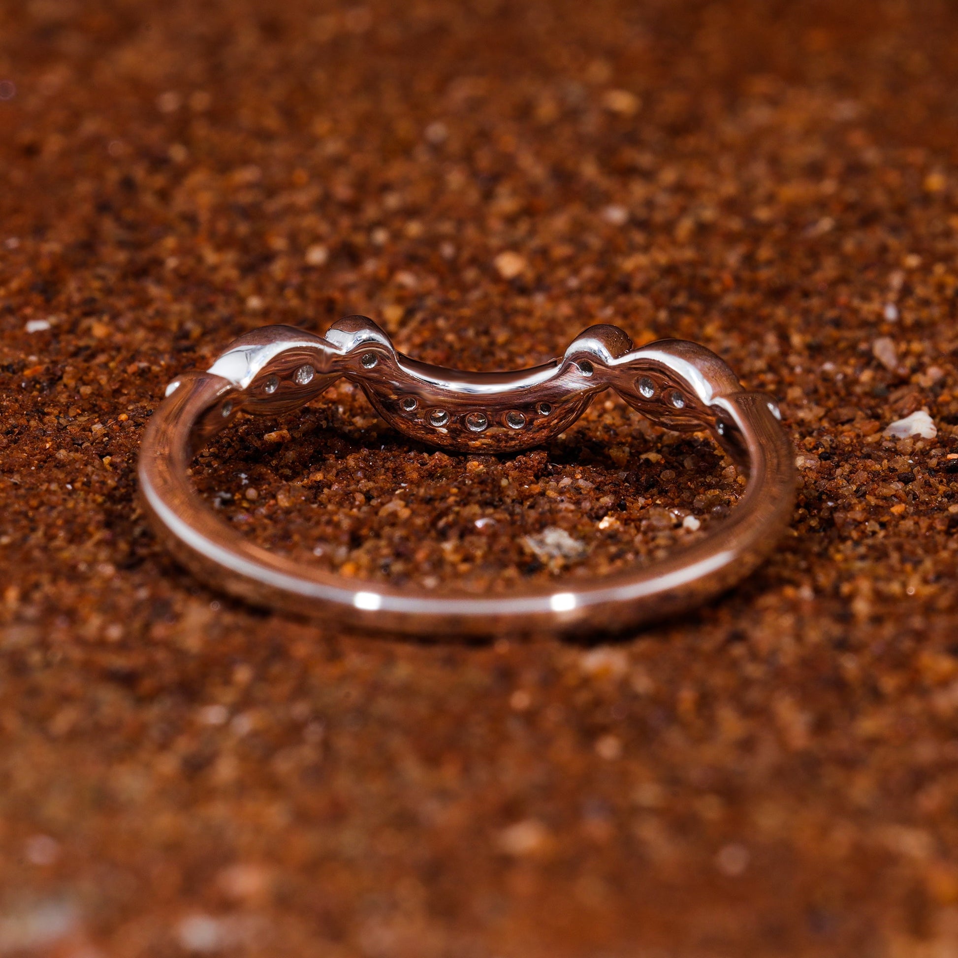 Round Moissanite Vintage Curved Matching Wedding Band