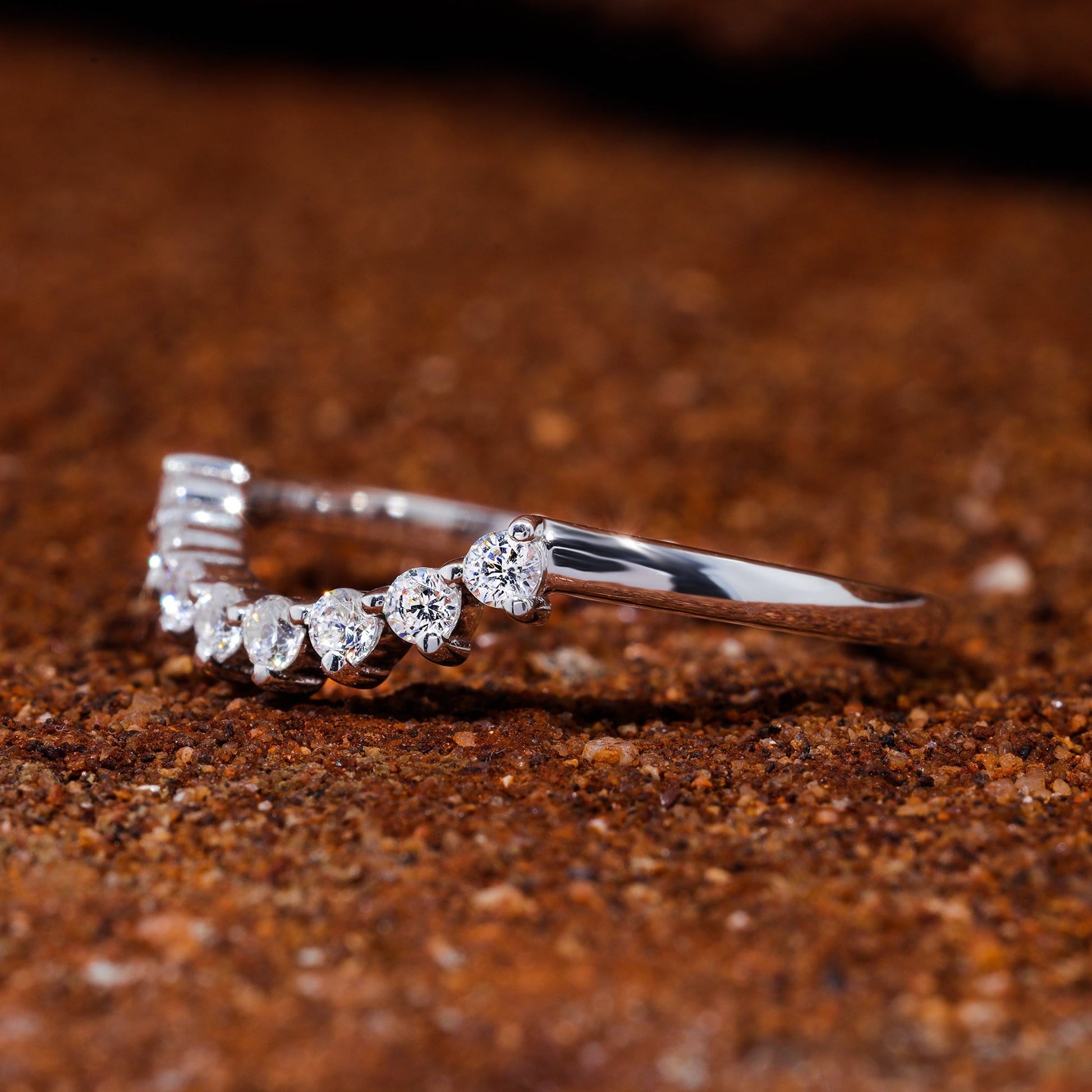 Round Moissanite Set Half Round Shape Curved Wedding Band