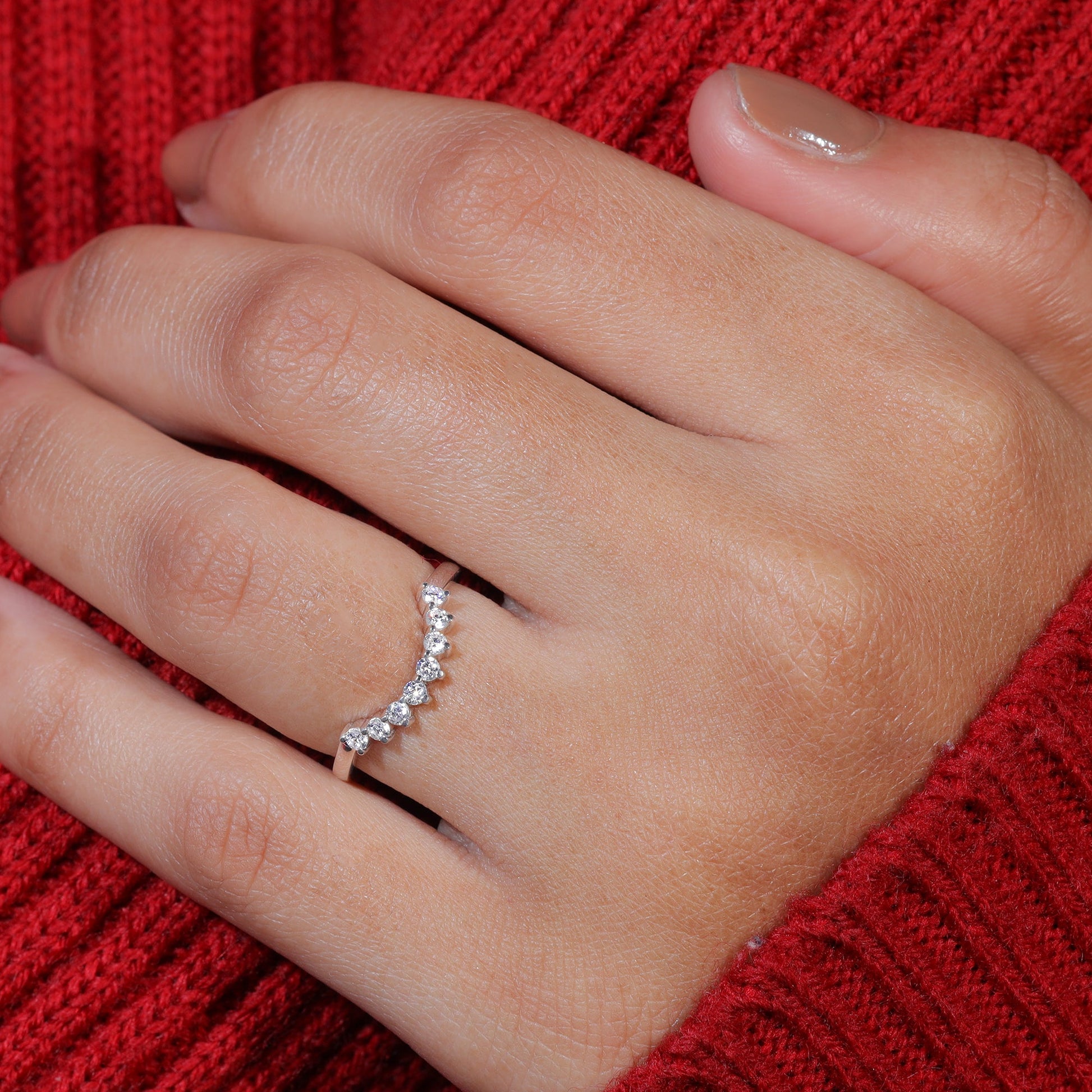 Round Moissanite Set Half Round Shape Curved Wedding Band
