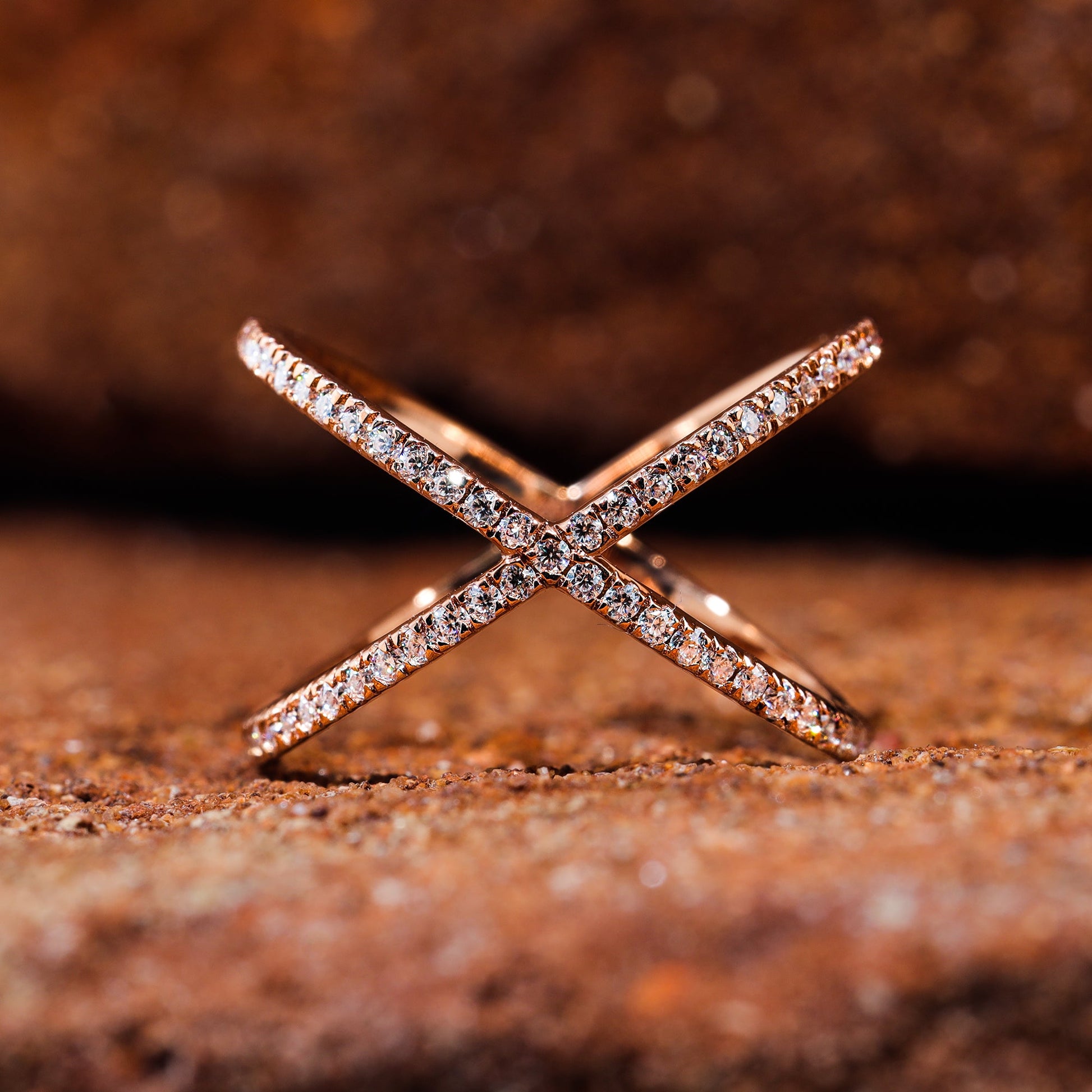 Round Moissanite Set Criss Cross Dainty Ring