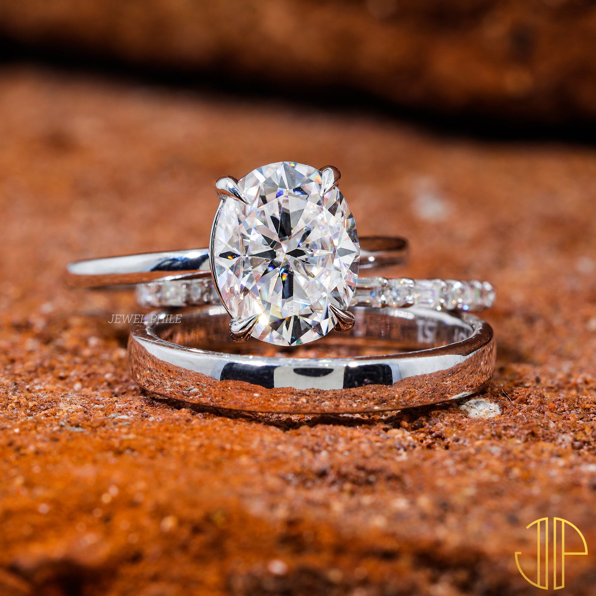 Oval Cut Moissanite Bridal Set Engagement Ring