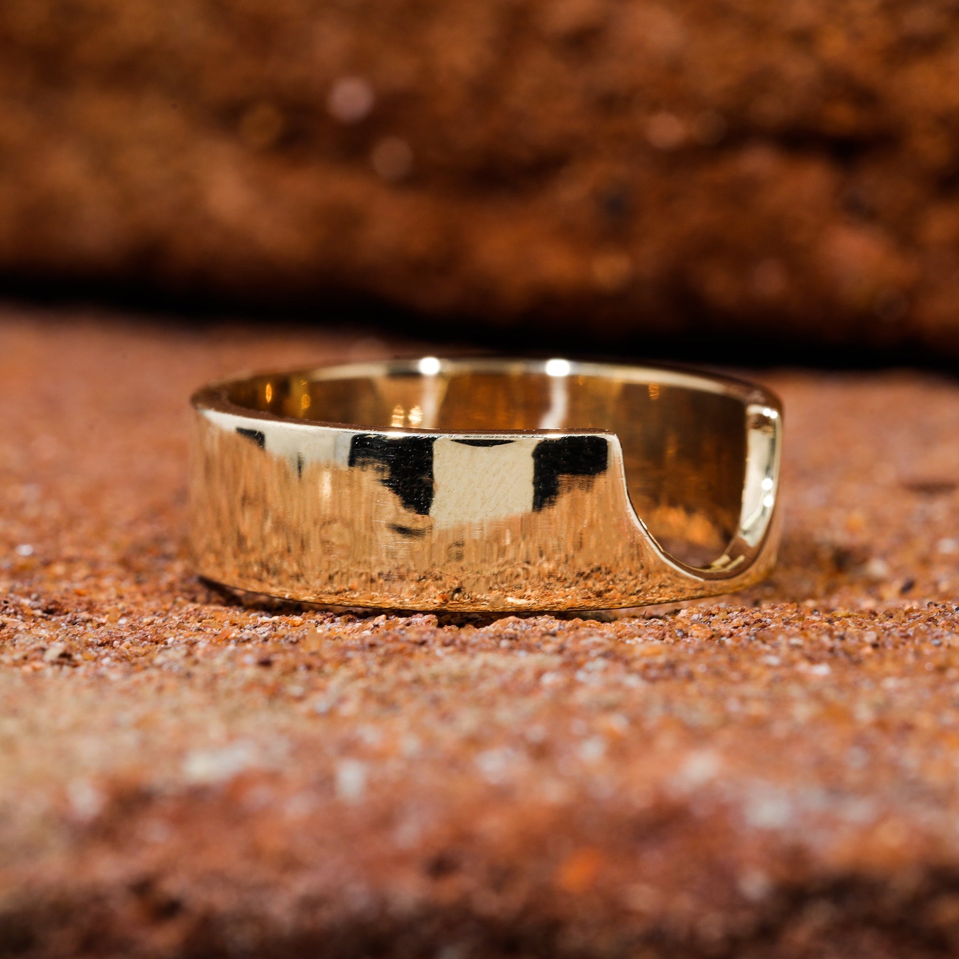 Classic Curved Wedding Band