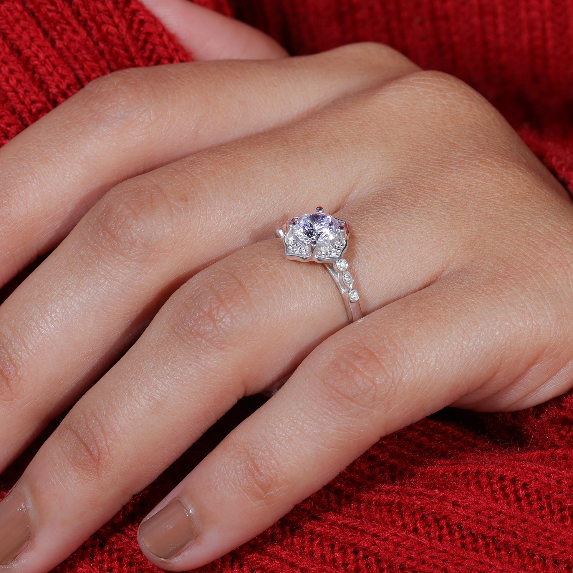 Flower Set Round Cut Moisaanite Unique Halo Engagement Ring
