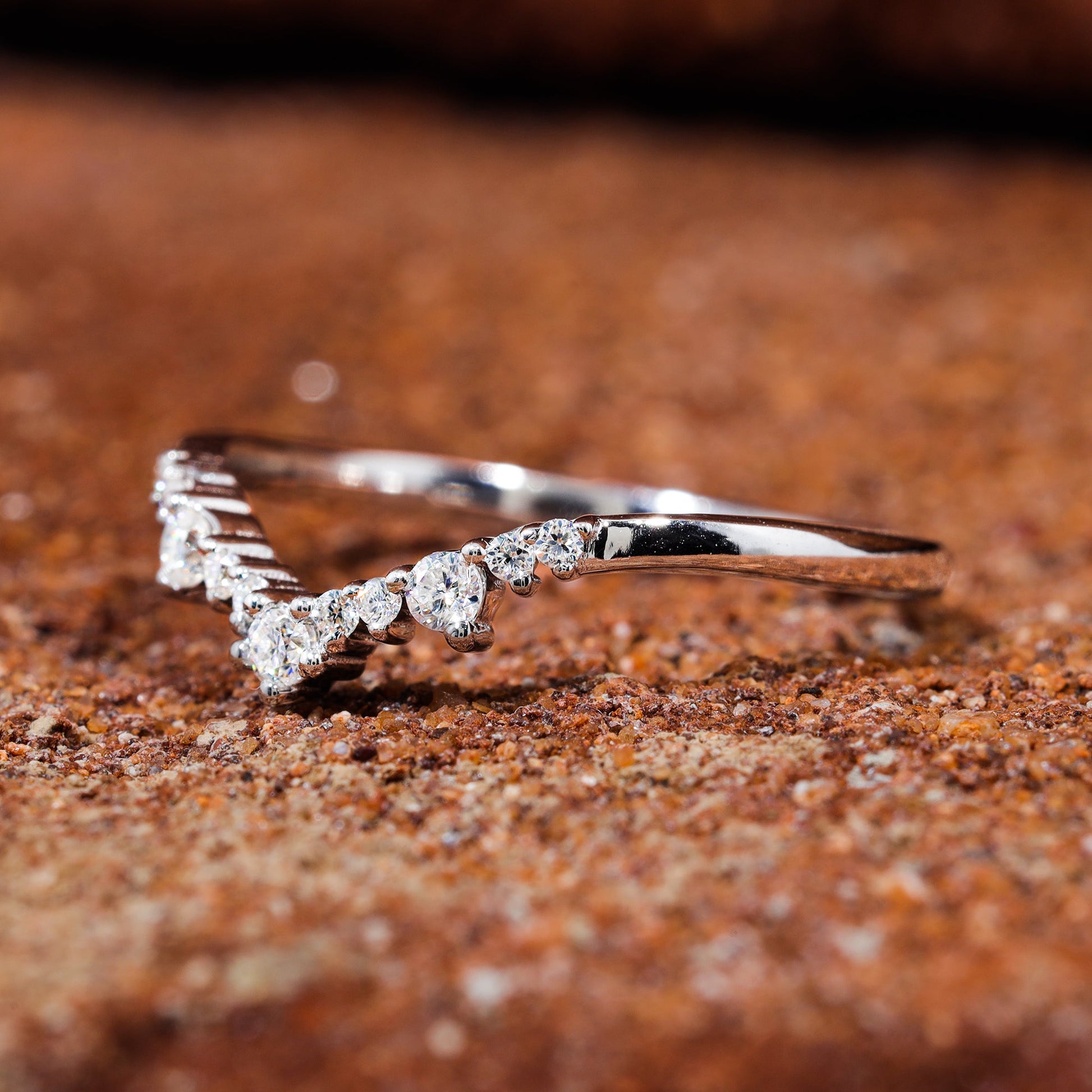 Vintage V Shape Wedding Band