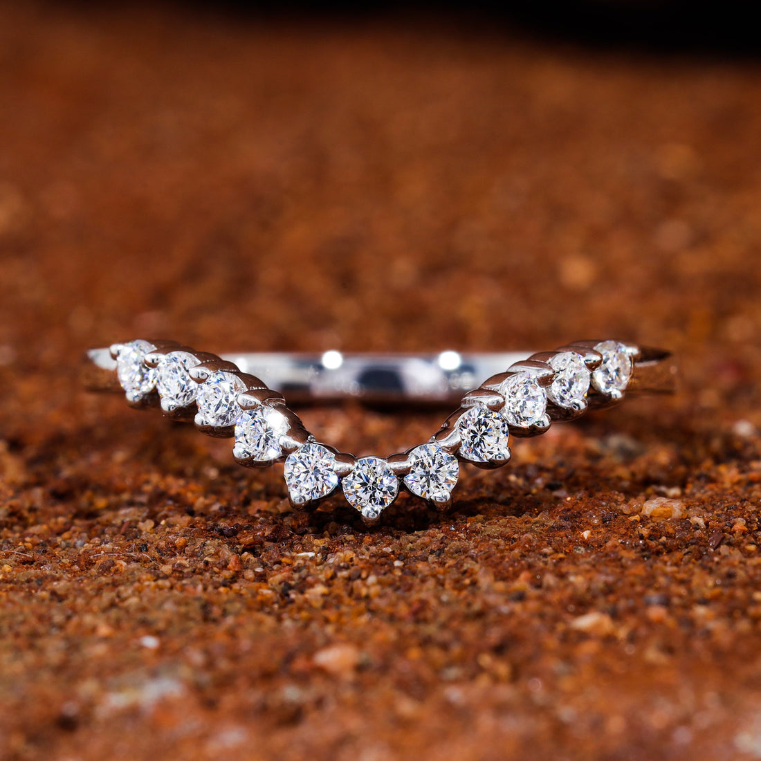 Round Moissanite Curved Dainty Wedding Band