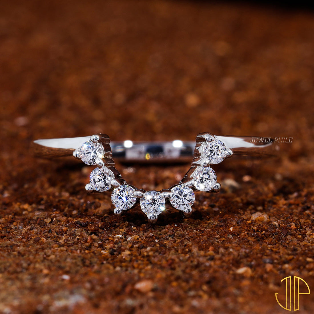Round Cut Moissanite Curved Art Deco Wedding Band
