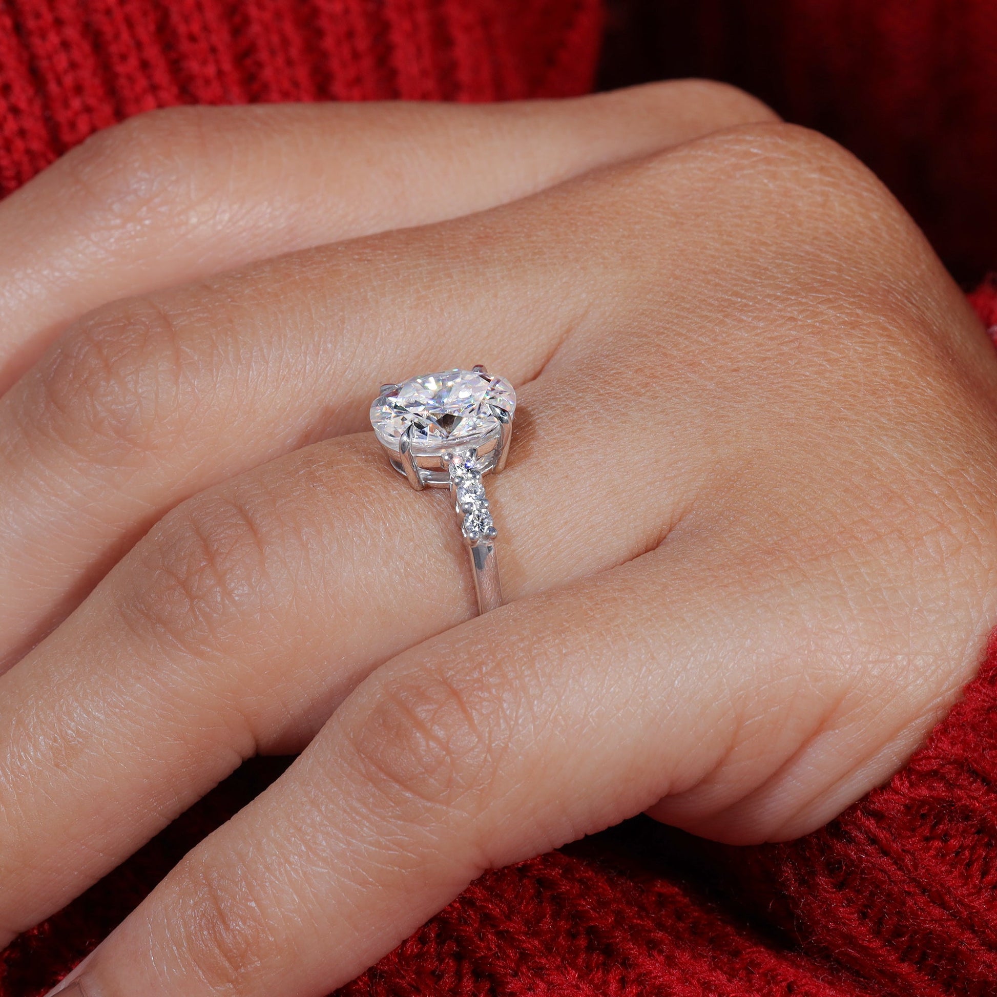 Oval Shape Moissanite Engagement Ring