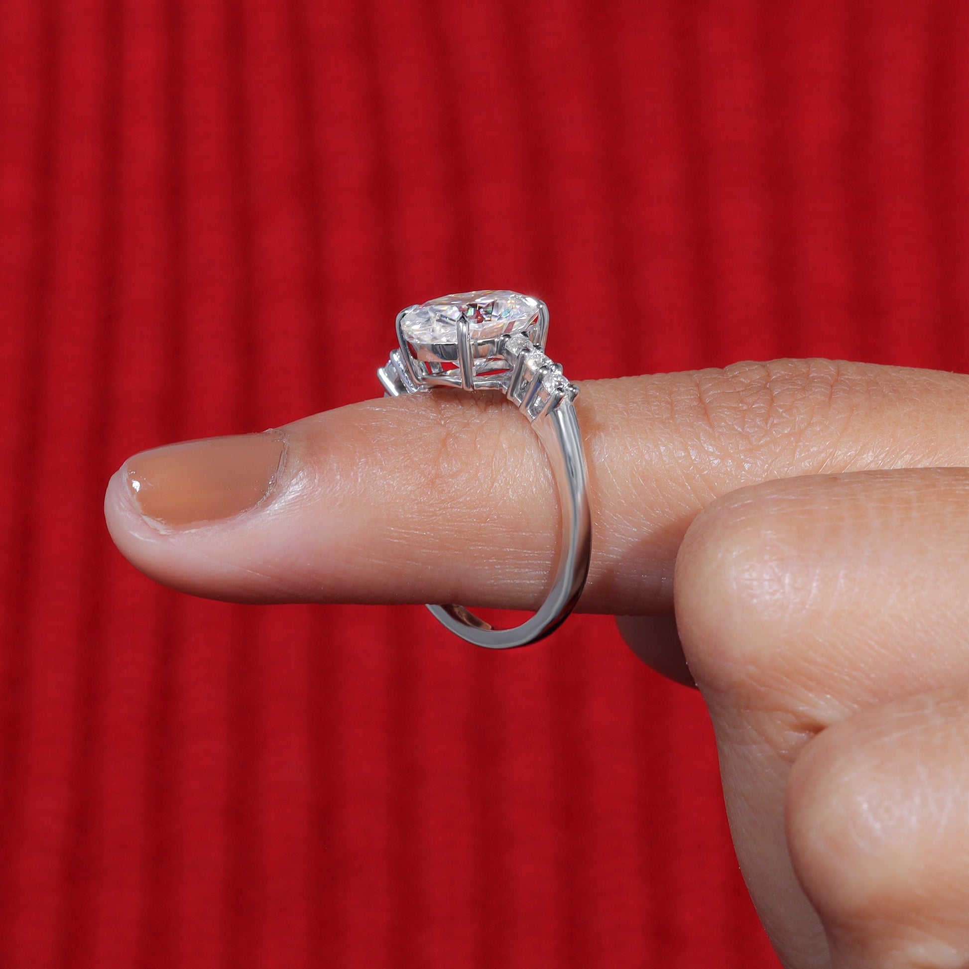 Oval Shape Moissanite Engagement Ring