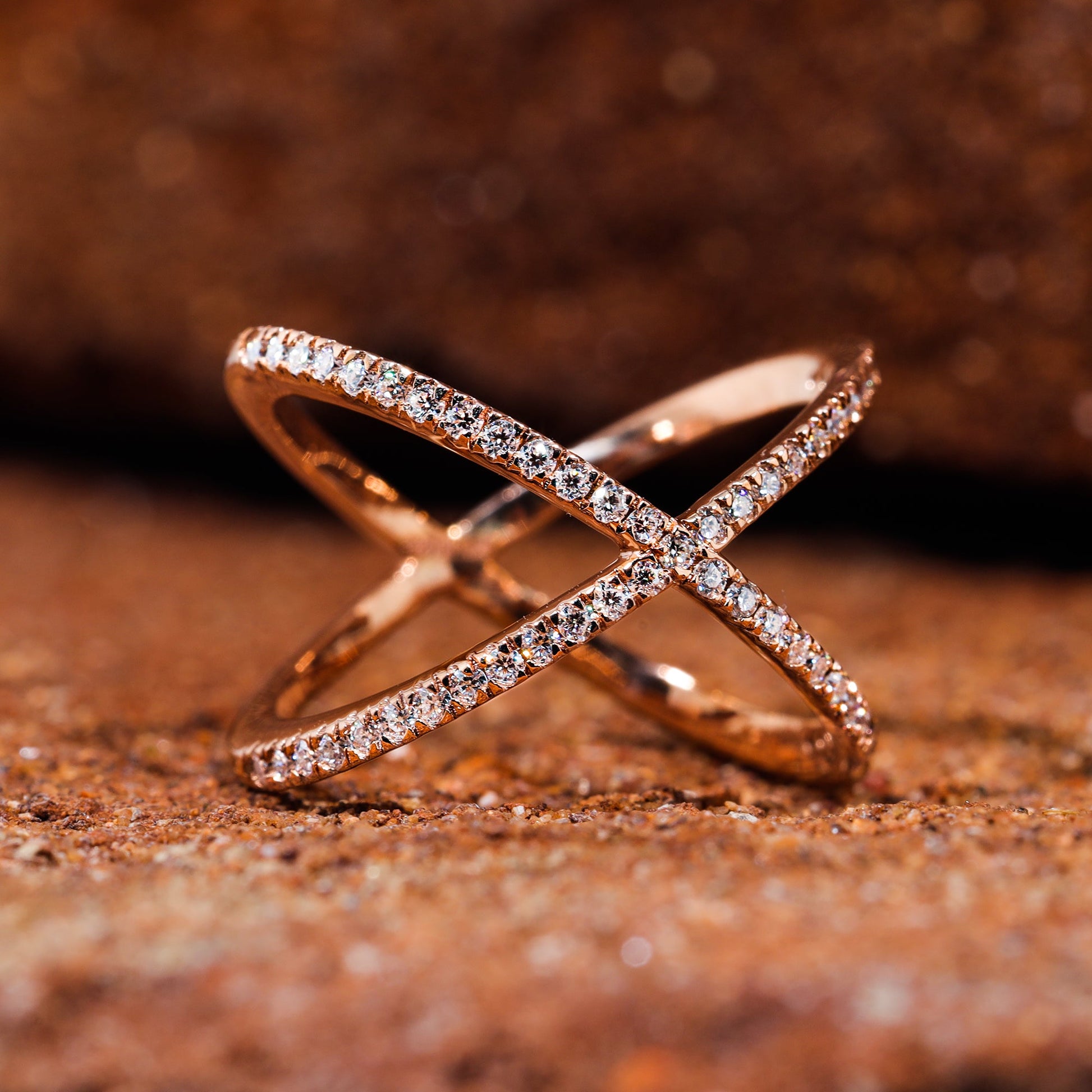 Round Moissanite Set Criss Cross Dainty Ring