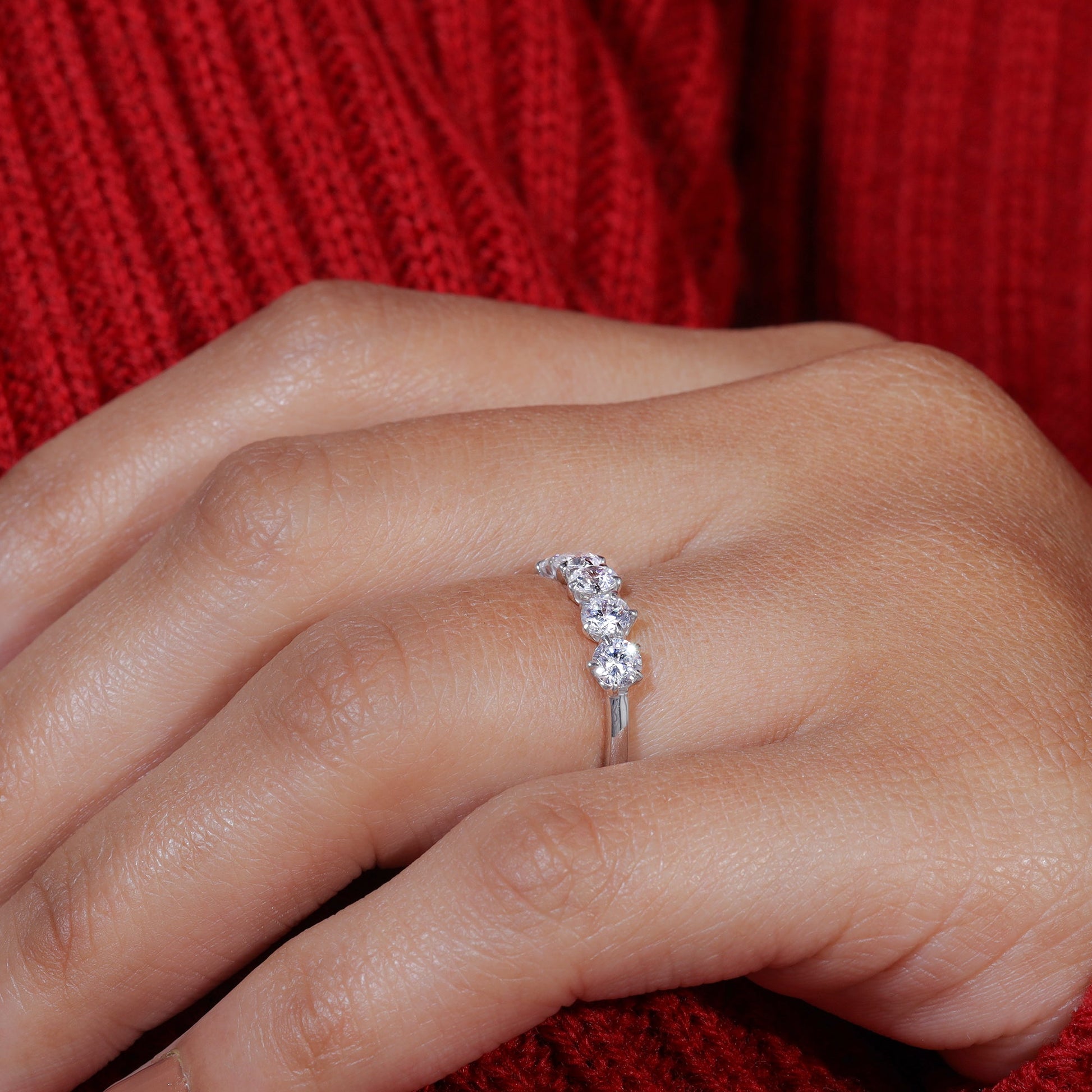 5-Prong Set Round Moissanite 5 Stone Wedding Band