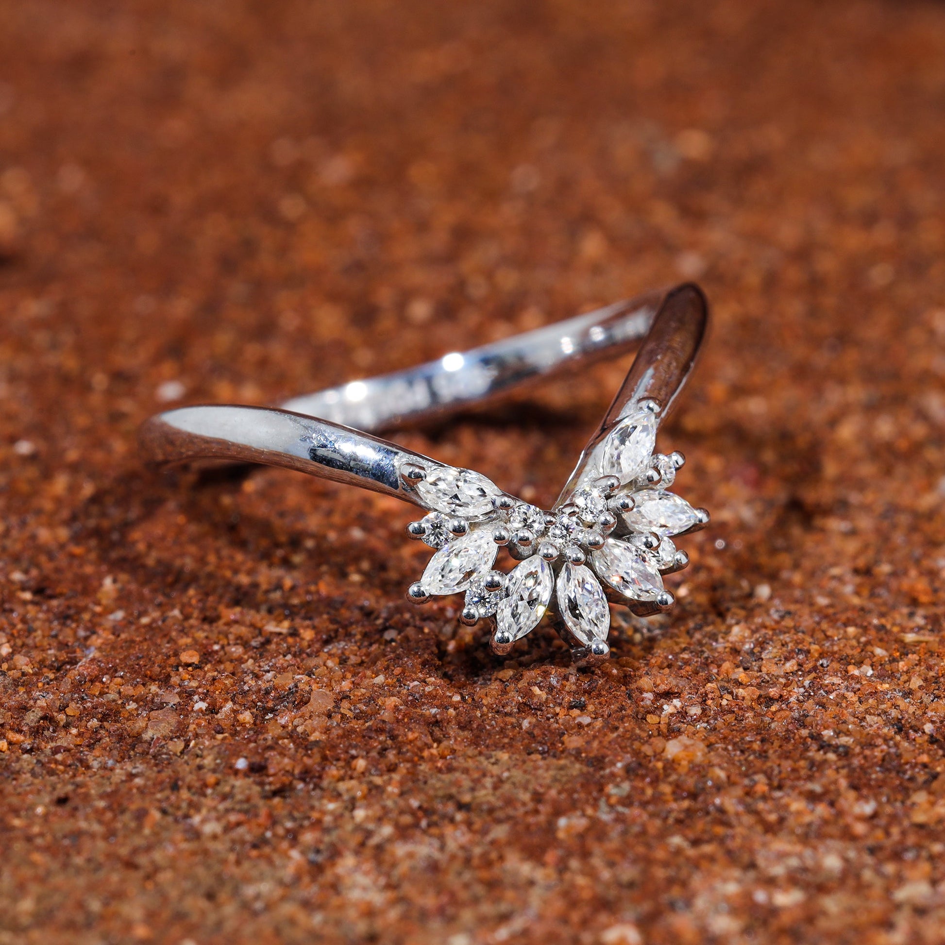 Marouise & Round Moissanite Crown Shape Matching Wedding Band