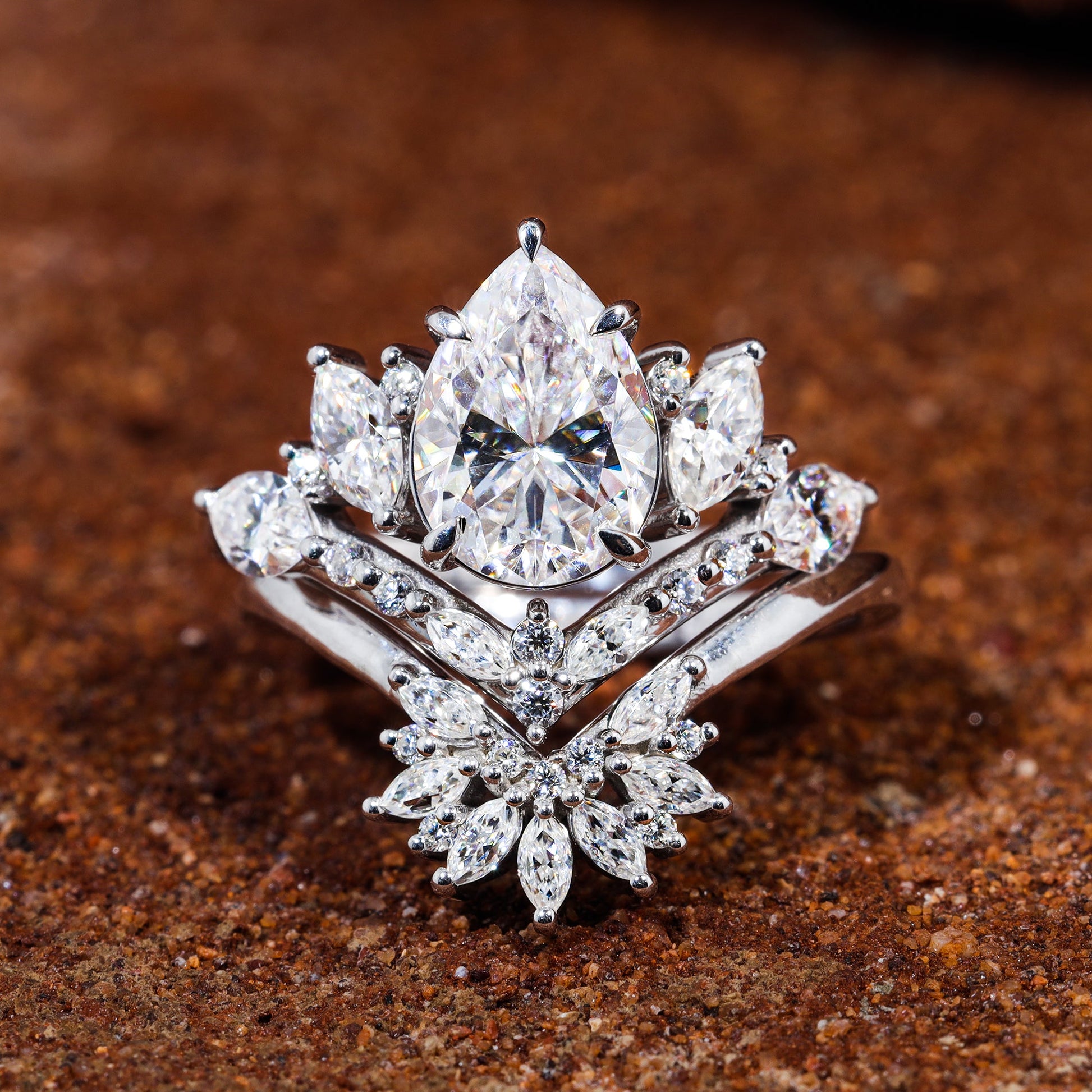 Pear Cut Moissanite Cluster Engagement Ring Set
