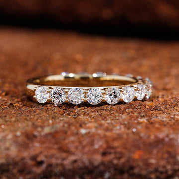 U-Prong Set Round Cut Moissanite Stackable Wedding Band