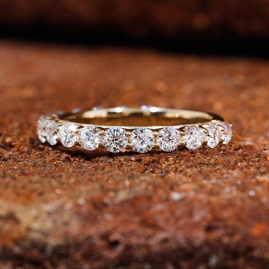 U-Prong Set Round Cut Moissanite Stackable Wedding Band
