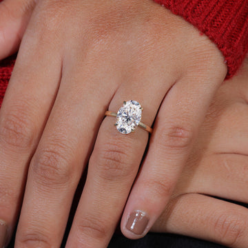 Oval Cut Moissanite Classic Engagement Ring