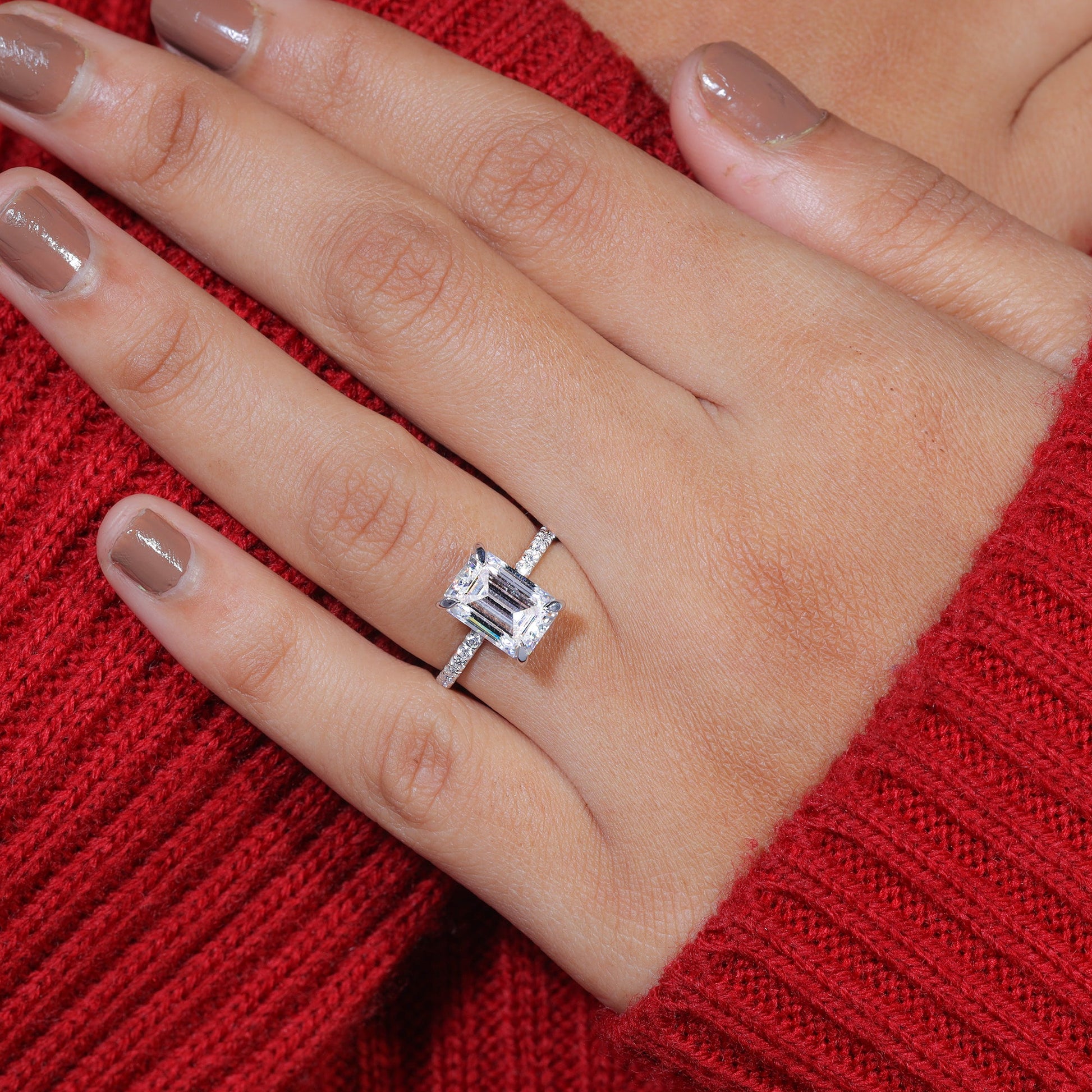 Claw Prongs Set Emerald Cut Moissanite Engagement Ring