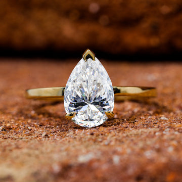 Pear Cut Moissanite Elegant Wedding Ring