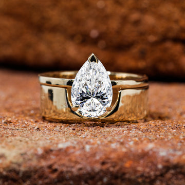 Pear Shape Moissanite Set Classic Engagement Ring Set