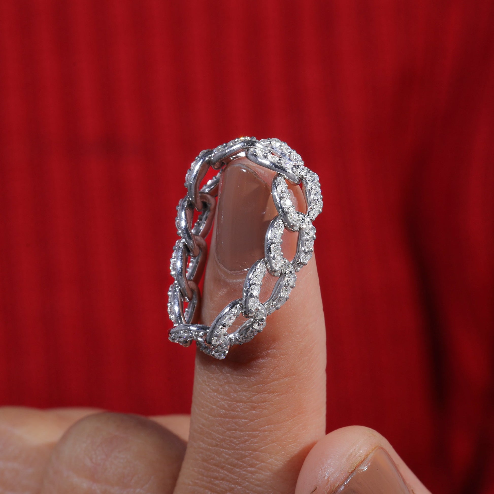 Round Moissanite Set Cuban Link Ring